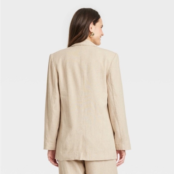 Women's Linen Spring Blazer - A New Day™
Tan new 🆕 - Picture 3 of 8